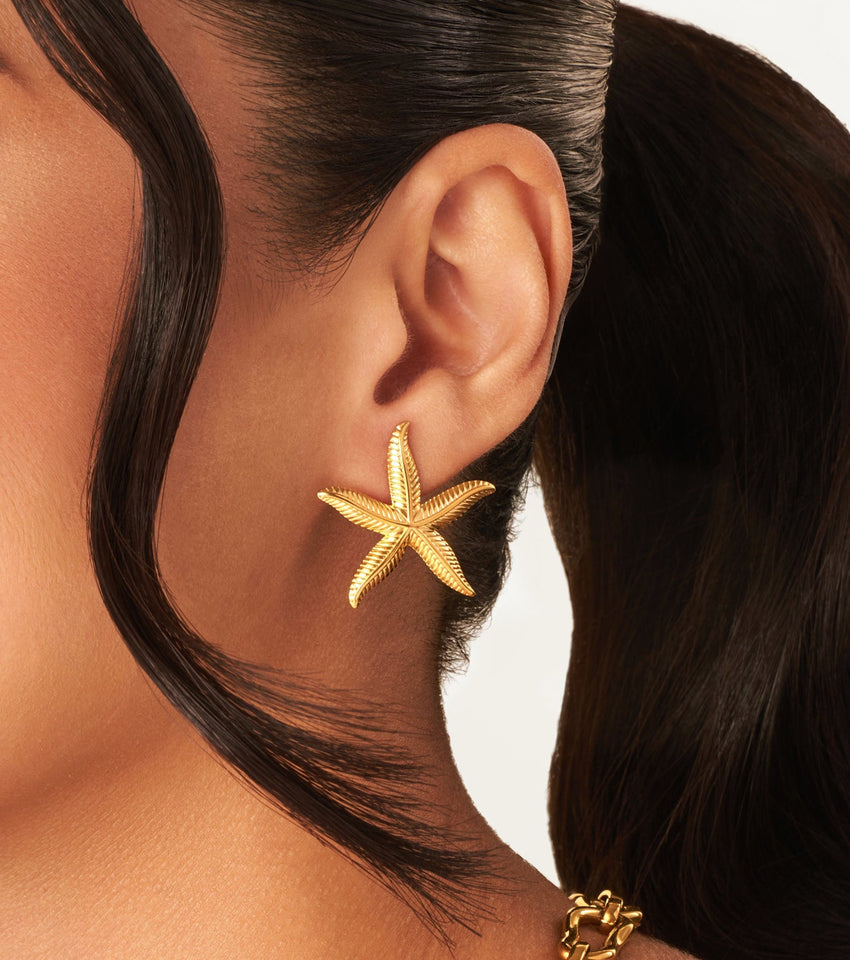 Stellar Starfish Earrings (Gold)