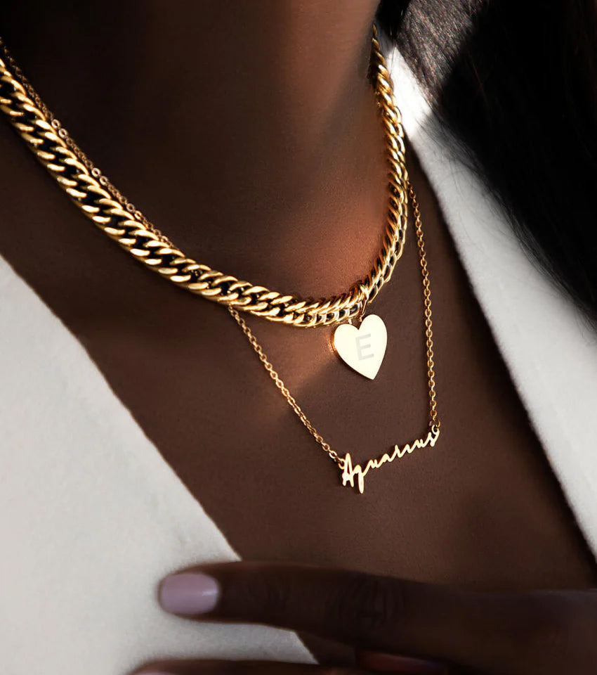 Heart Curb Chain Necklace (Gold)