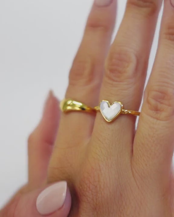 Simple gold sales heart ring